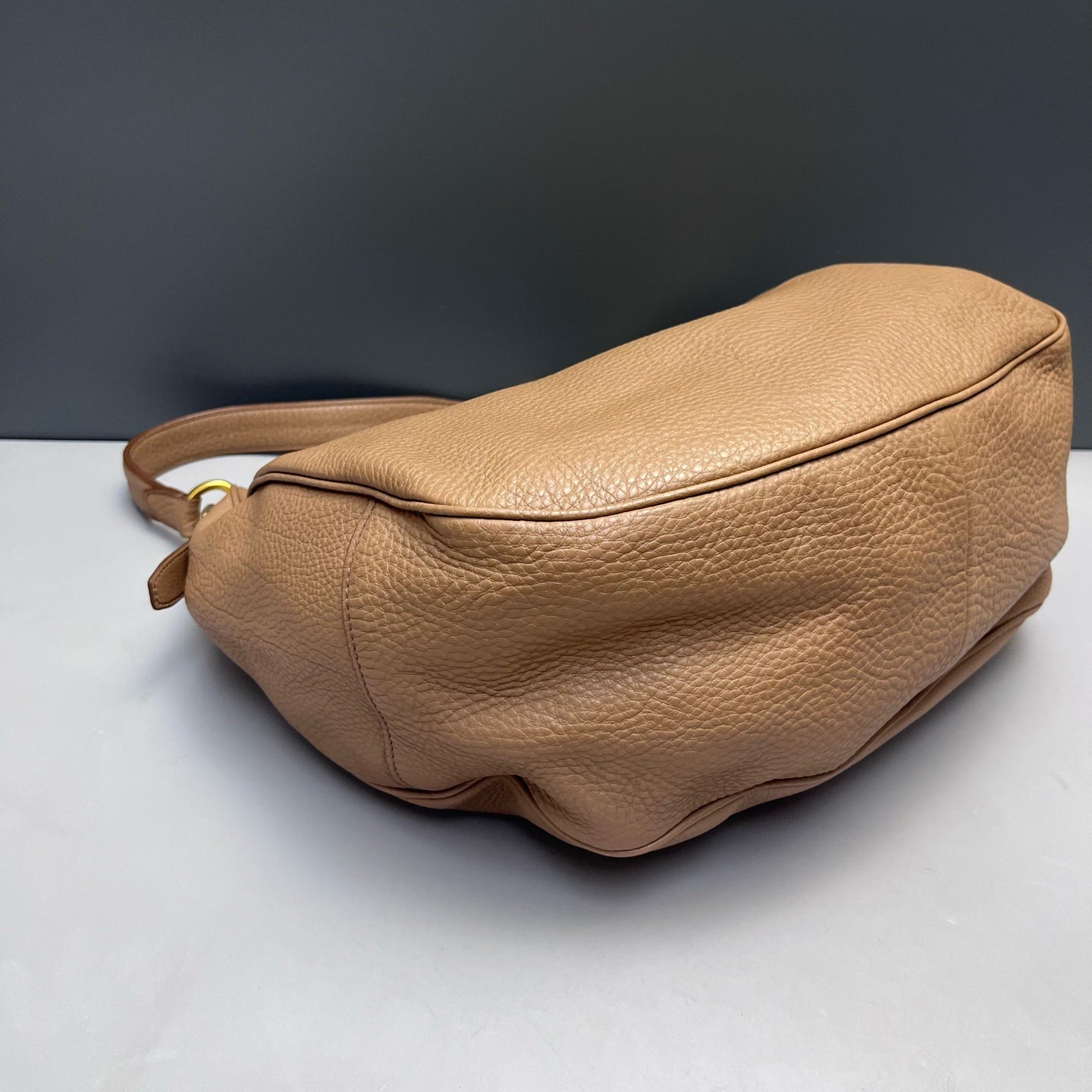 Prada - Hobo Bag - Pebbled leather - Beige - (Medium)