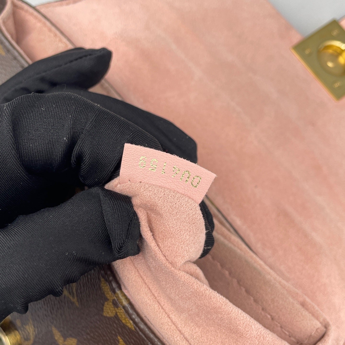 Louis Vuitton - Locky BB - Monogram coated canvas with Leather trim - Brown and Pink - (Mini)