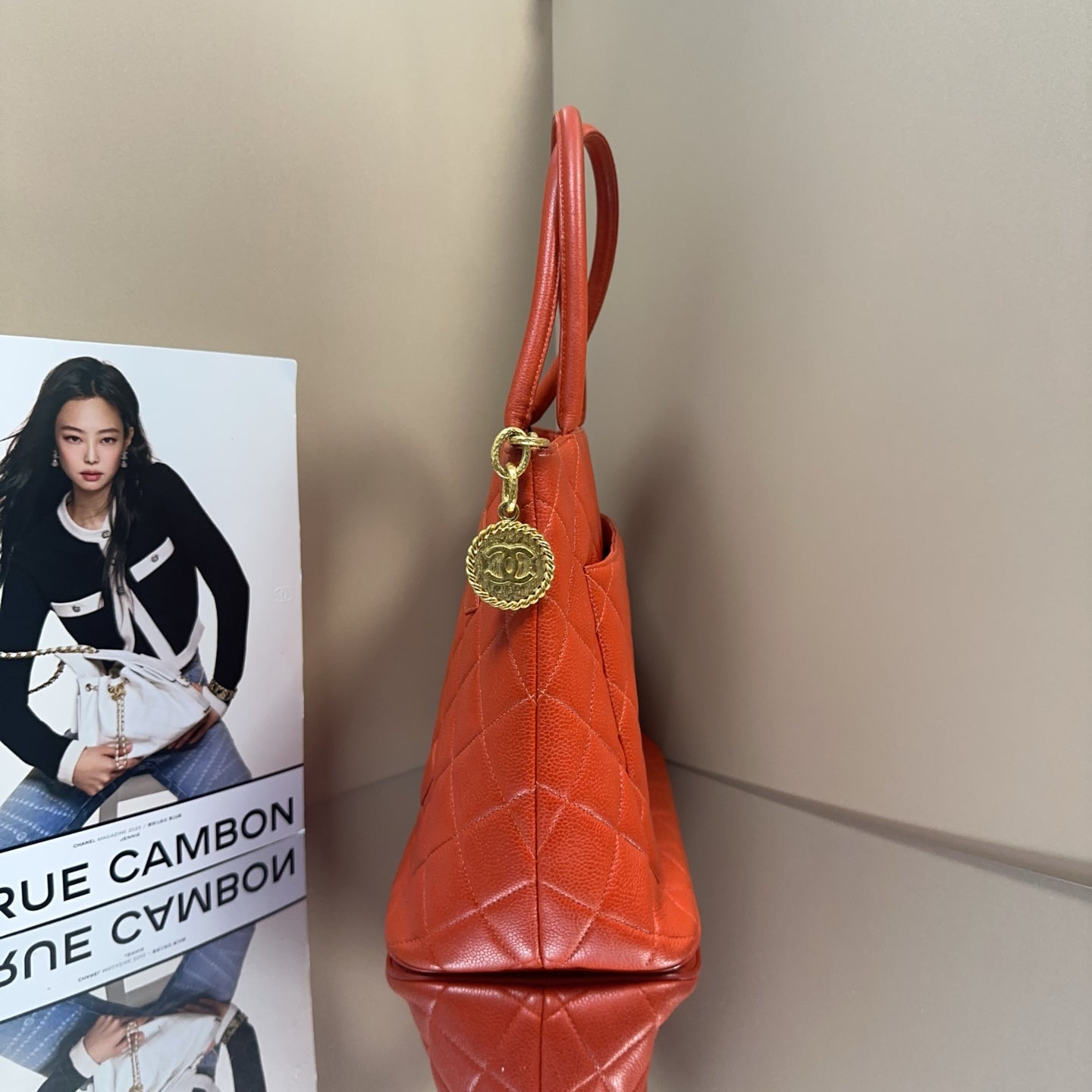 Chanel - Hilton Tote - Caviar leather - Orange - (medium)