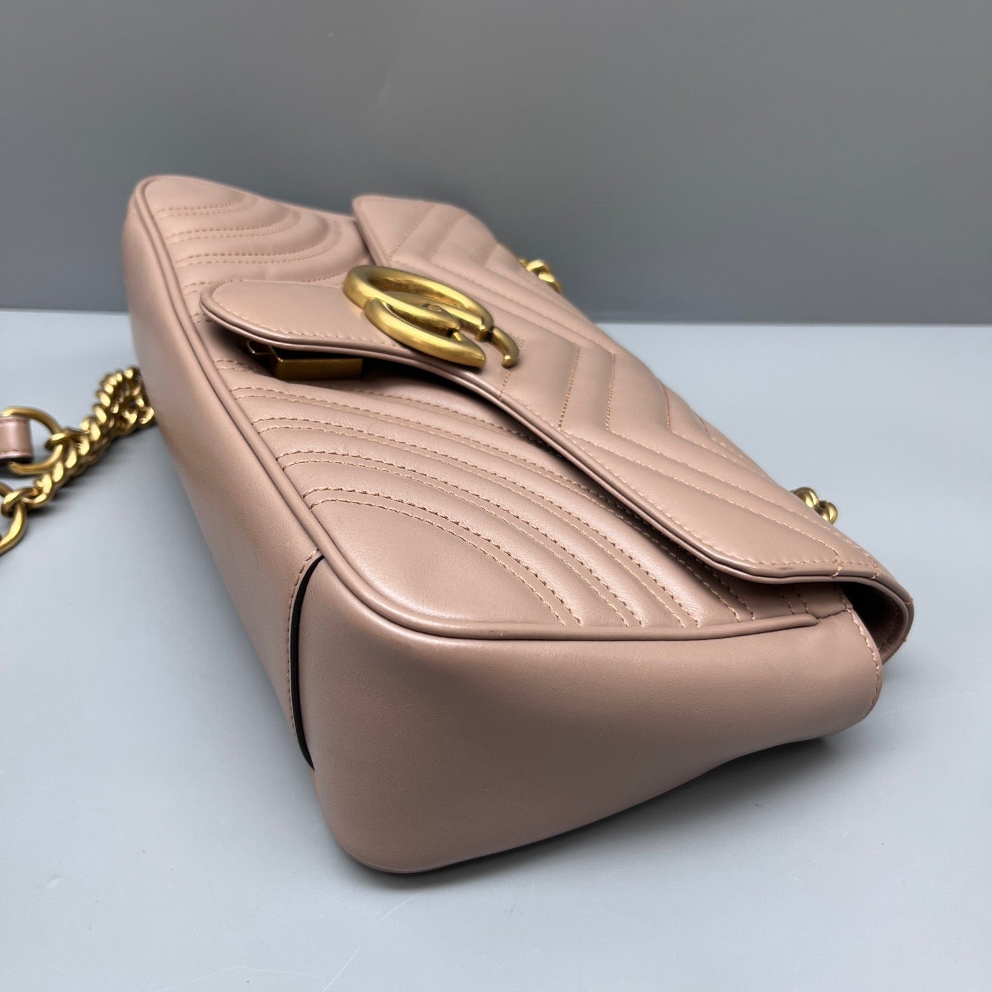 Gucci - GG Marmont Matelassé Shoulder Bag - Leather - Beige - (medium)