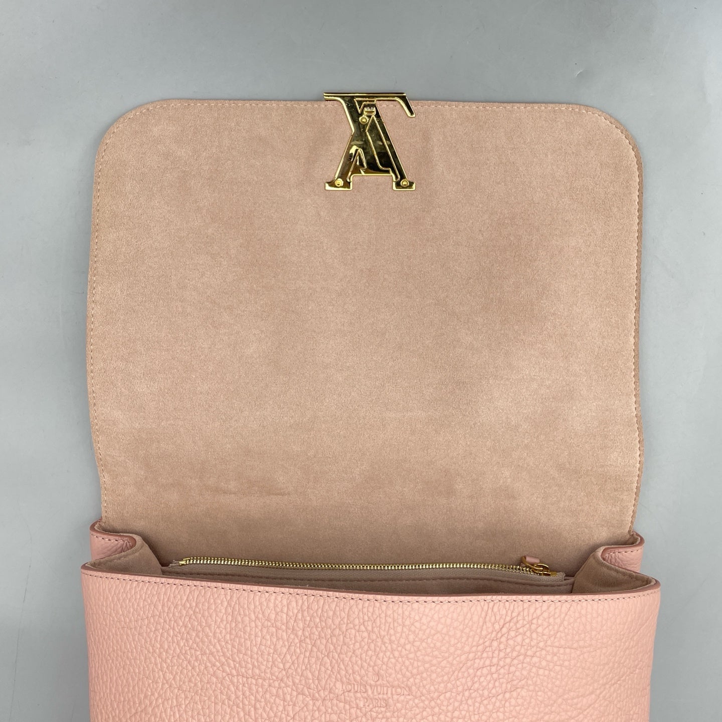 Louis Vuitton - Lockme Flap Tote - Grained leather - Pink - (Medium)