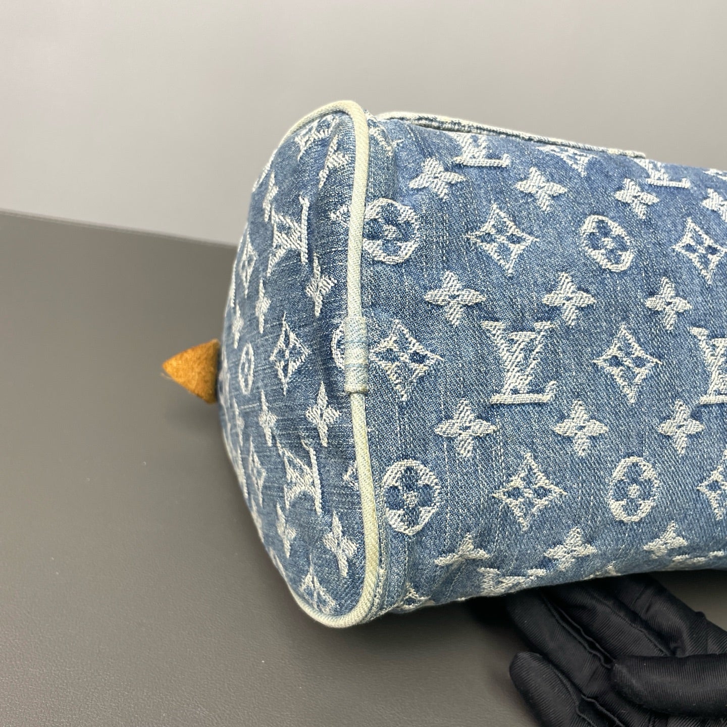 Louis Vuitton - Monogram Denim Boston Bag - Denim and Vachetta Leather - Blue - (medium)