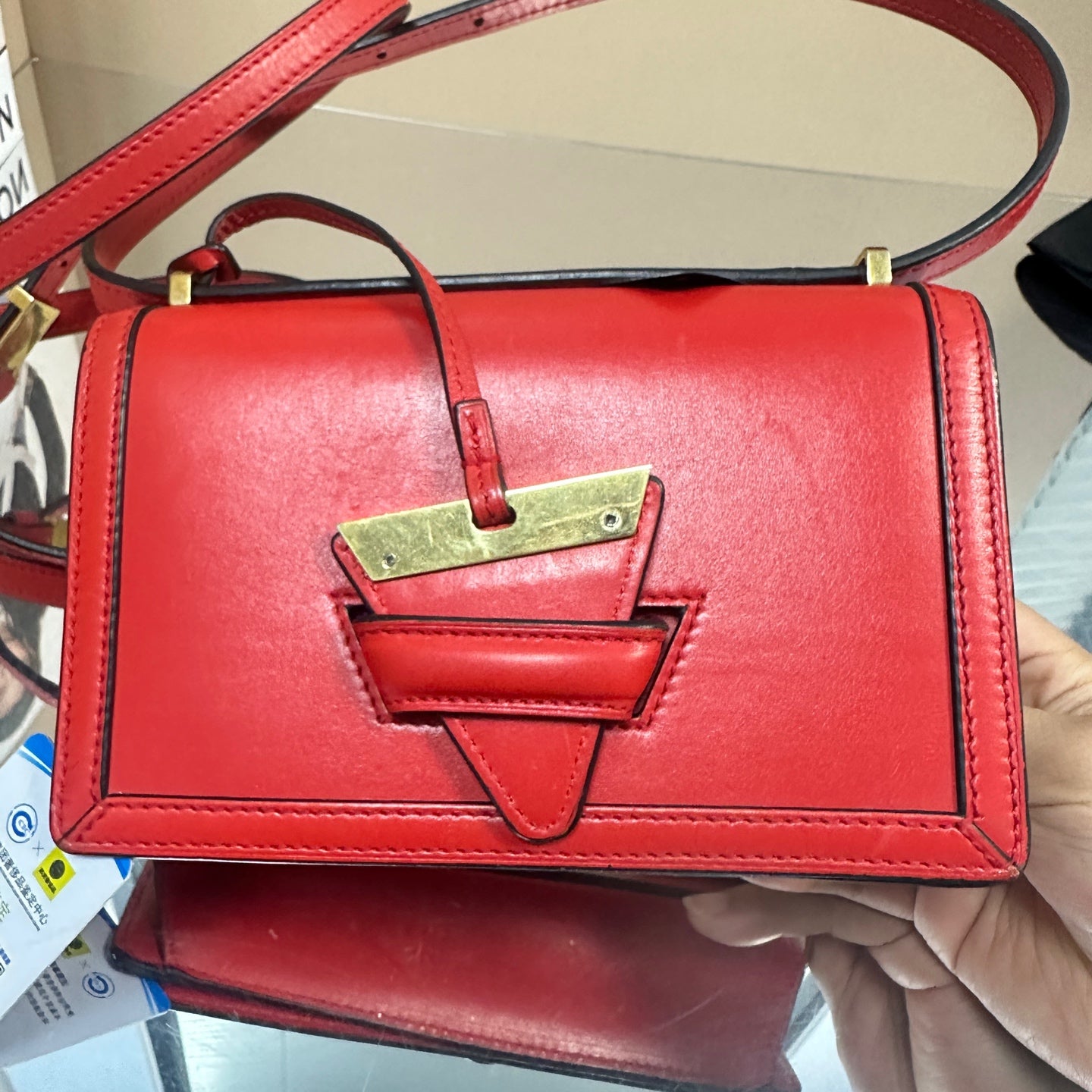 Loewe - Barcelona Triangle Bag - Calfskin leather - Red - (Small)