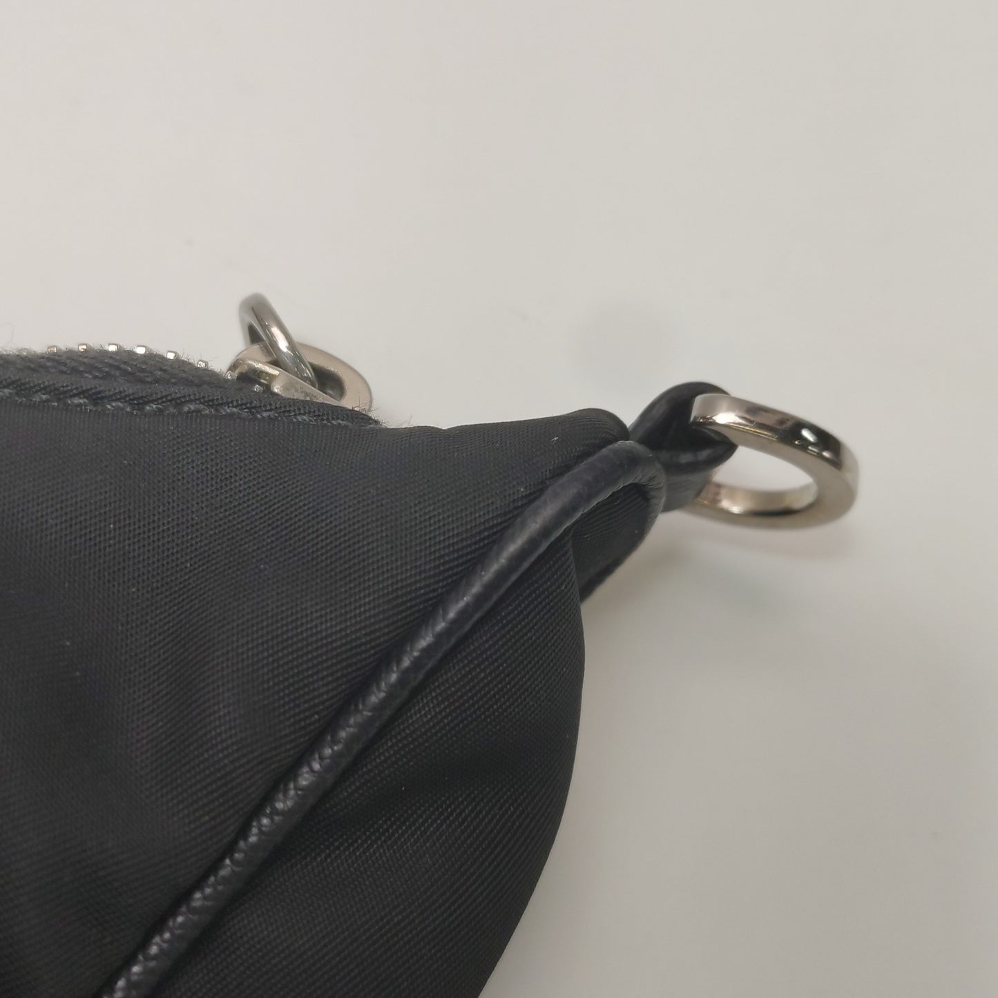 Prada - Re-Edition 2005 Shoulder Bag (1NE204_R064_F0632) - Re-Nylon fabric and Saffiano leather - Black - (Small)