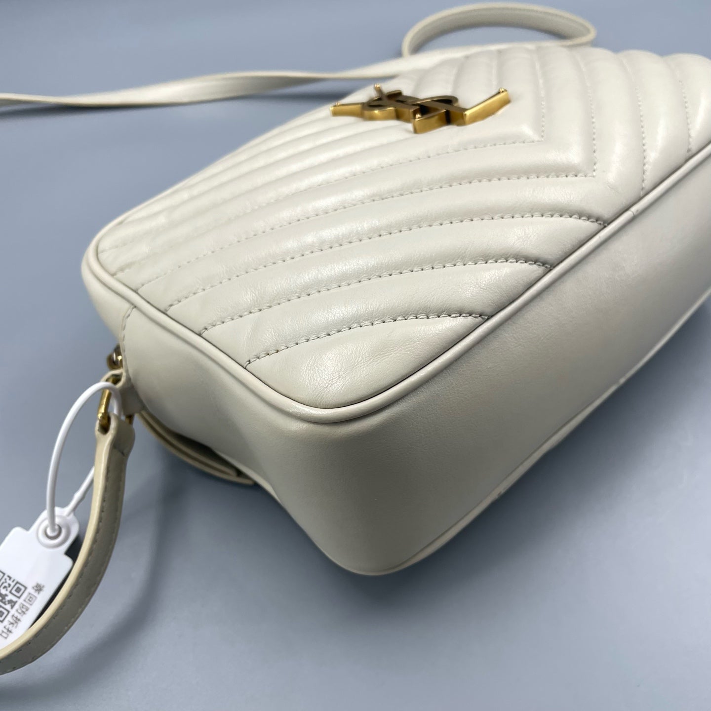 Saint Laurent - Lou Camera Bag - Leather - White - (Small)