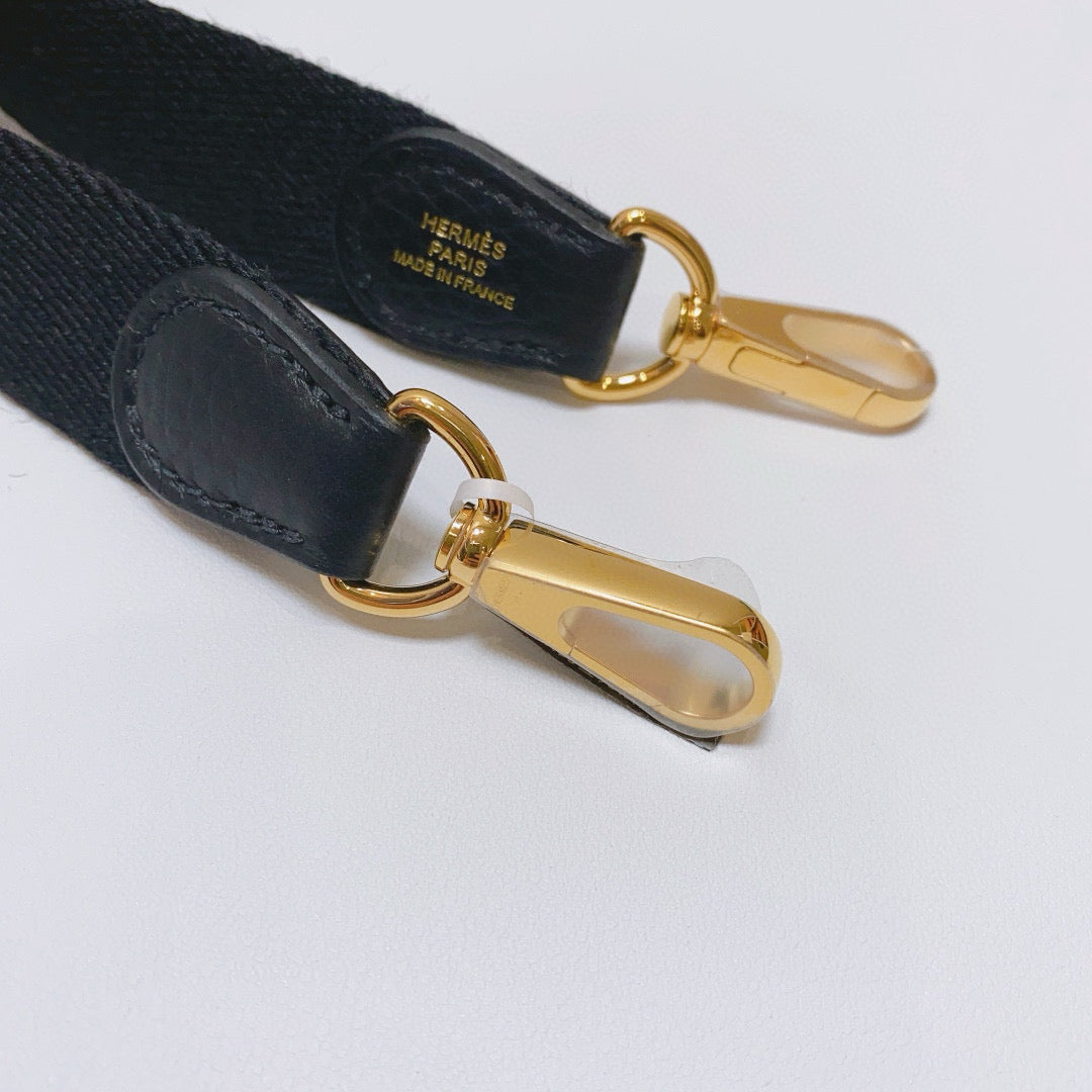 Hermès - Evelyne 16 - Clemence leather - Black - (mini)