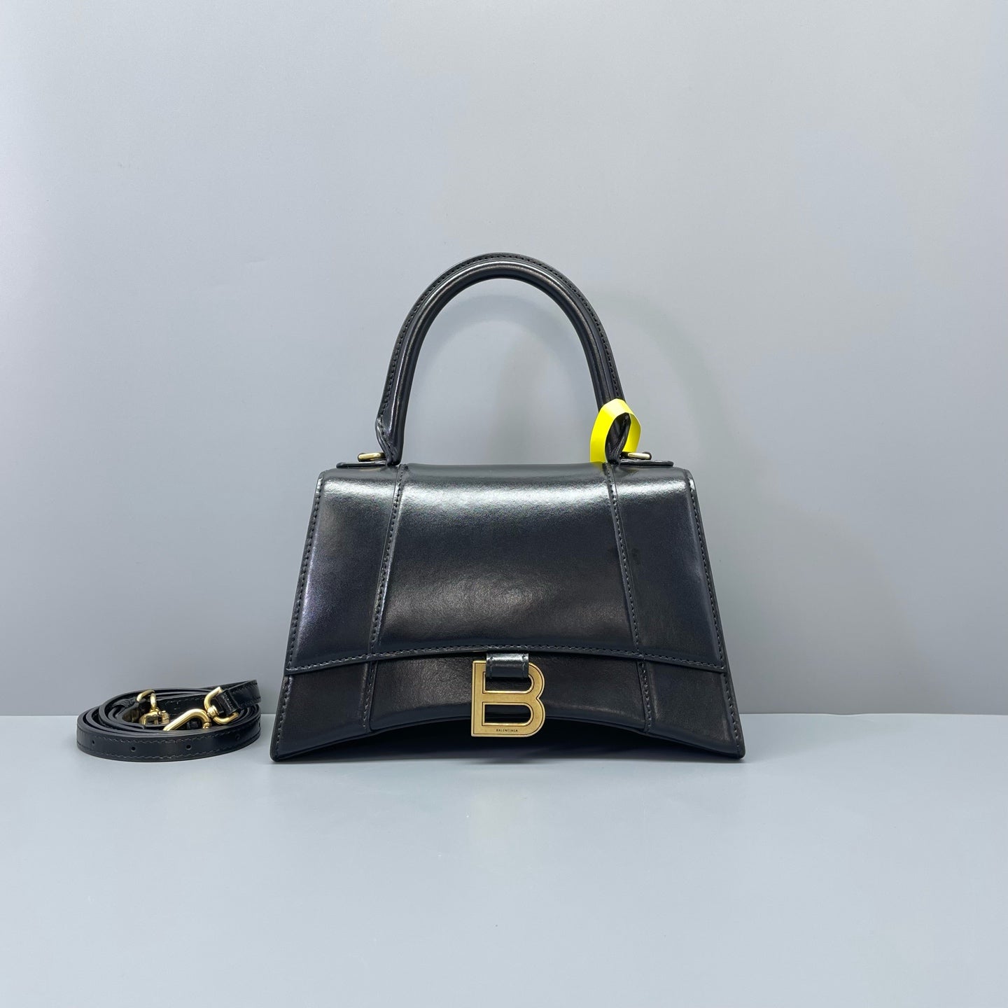 Balenciaga - Hourglass Top Handle Bag - Leather - Black - (Small)