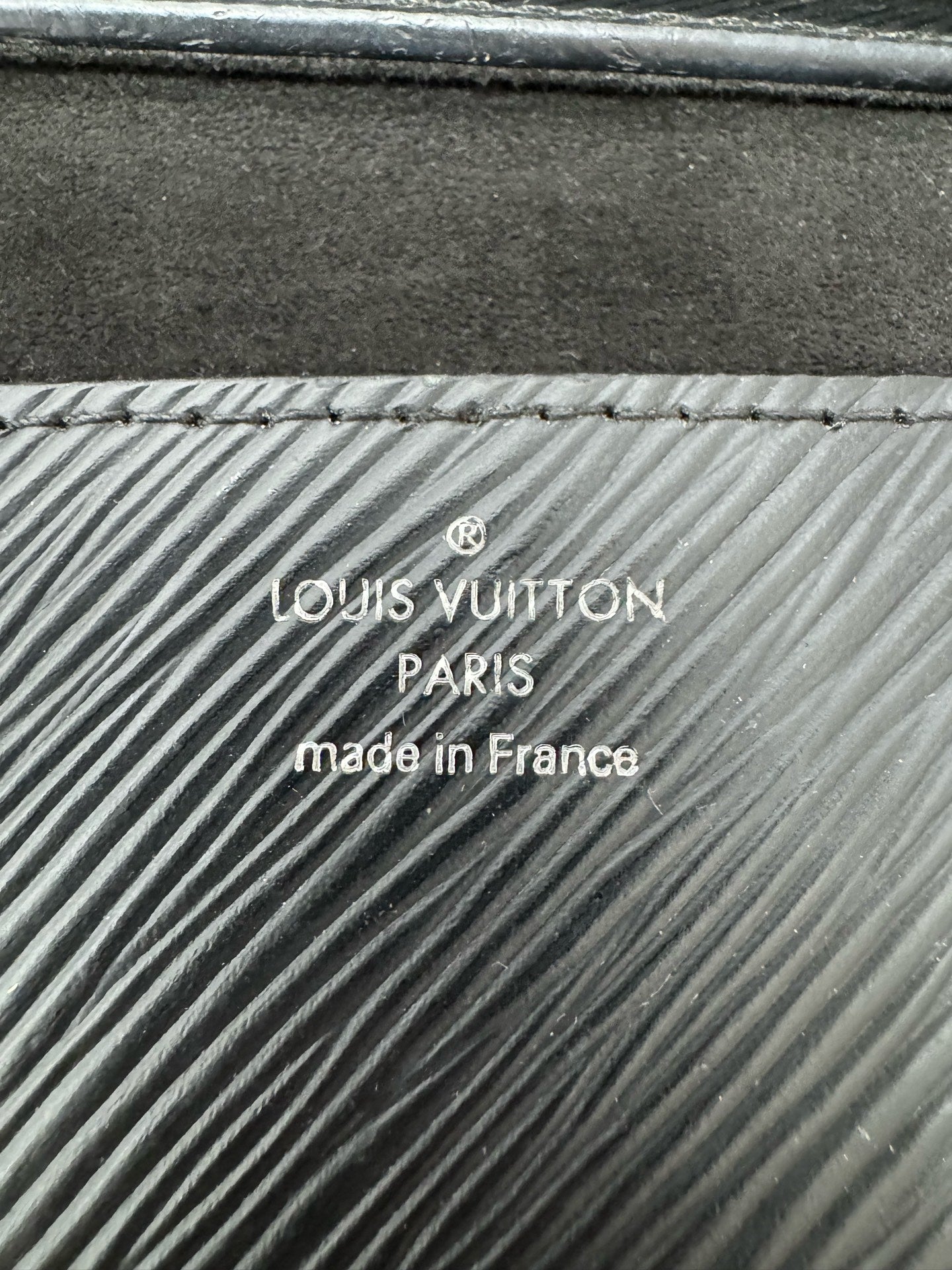 Louis Vuitton - Twist Small - Epi leather - Black - (small)