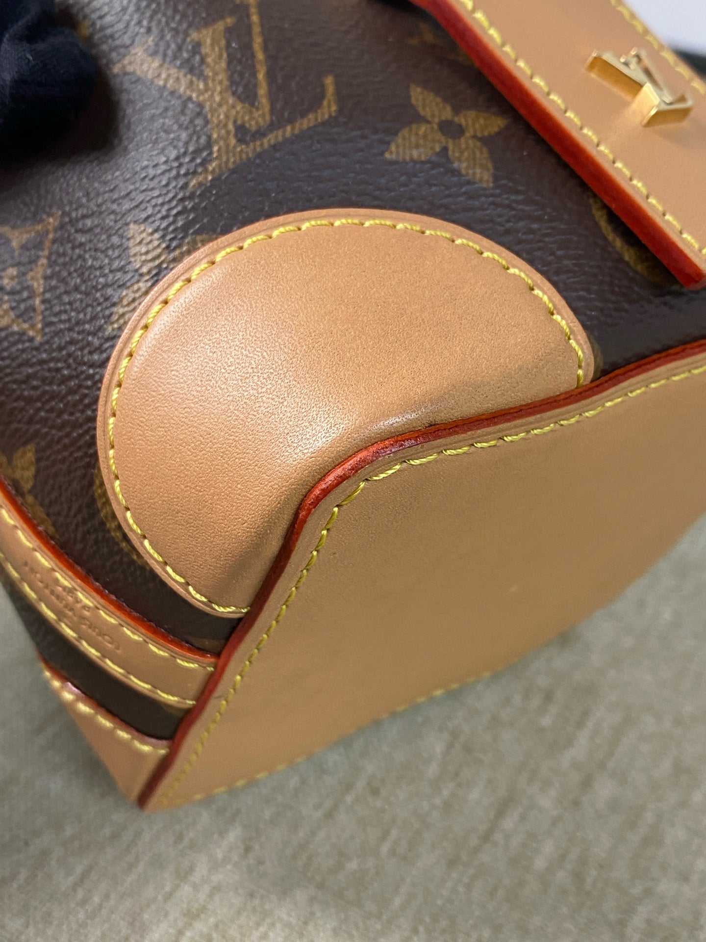 Louis Vuitton - Nano Noe - Monogram coated canvas with Vachetta leather trim - Brown - (mini)