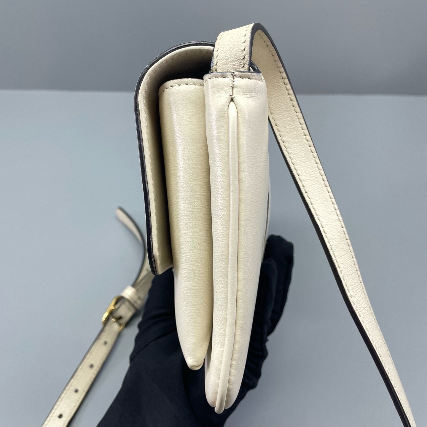 Gucci - Arli - Leather - Beige - (Small)