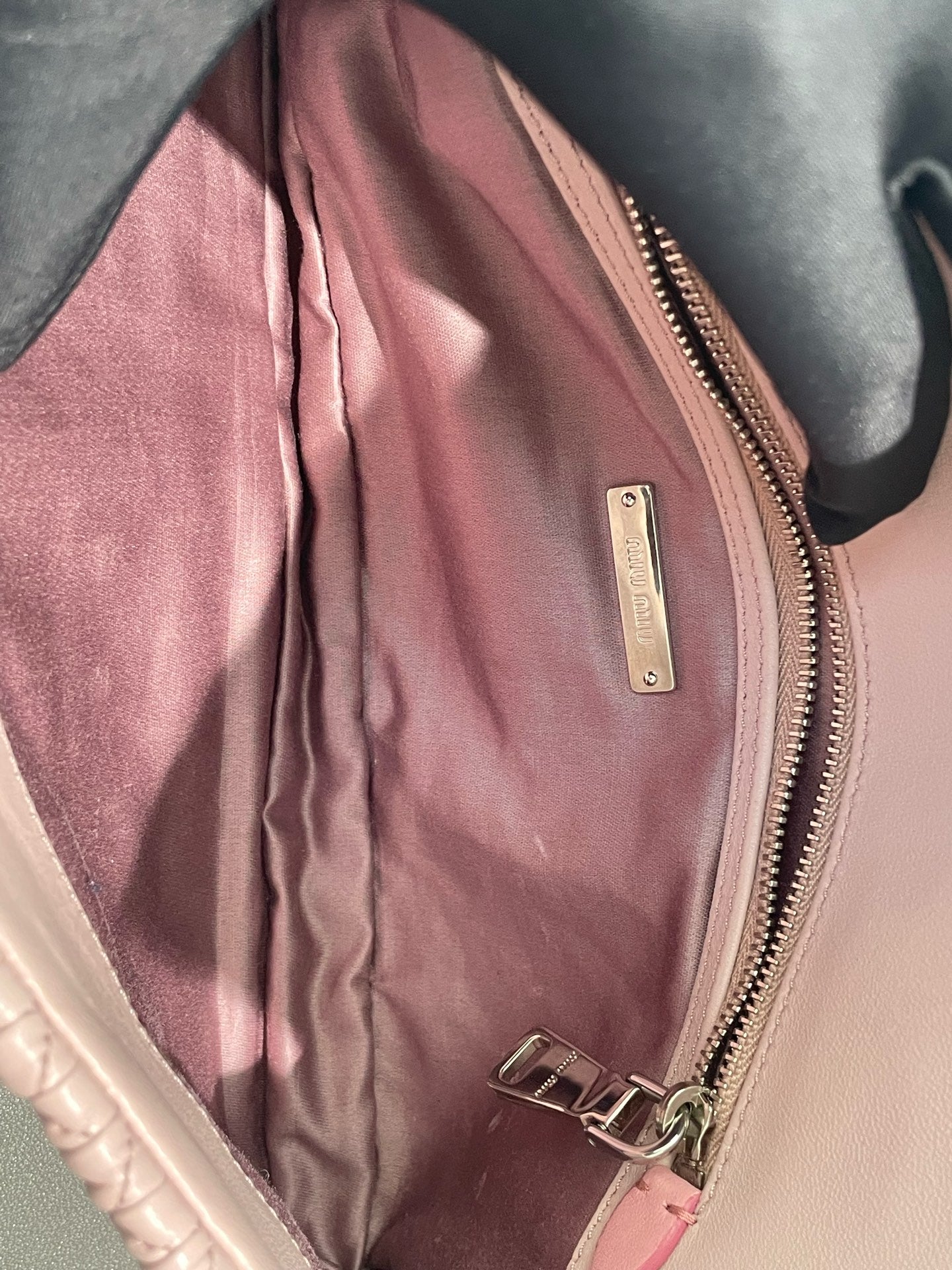 Miu Miu - Matelassé Crystal Chain Bag - Lambskin leather - Pink - (small)