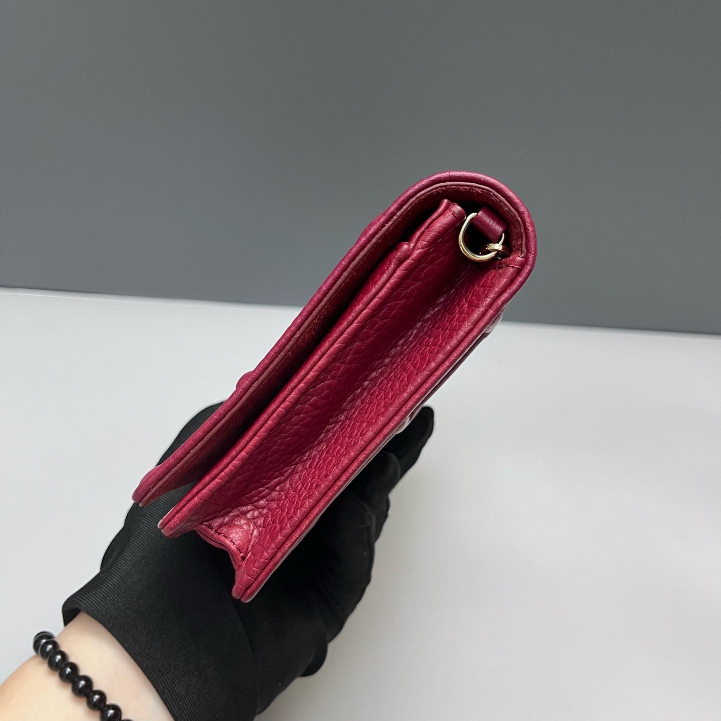 Dior - Shield WOC Chain Crossbody Bag - Grained leather - Red - (mini)