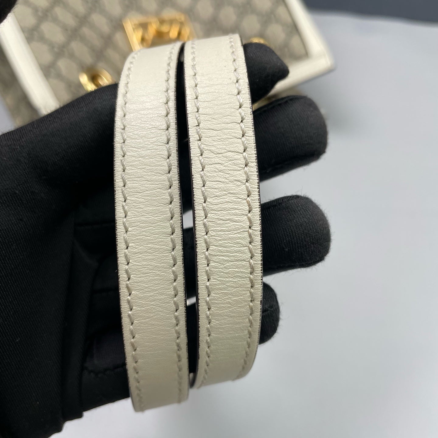 Gucci - Padlock Small Tote Bag - GG Supreme canvas with leather trim - Beige and Cream with Gold-Tone Hardware - (Small)