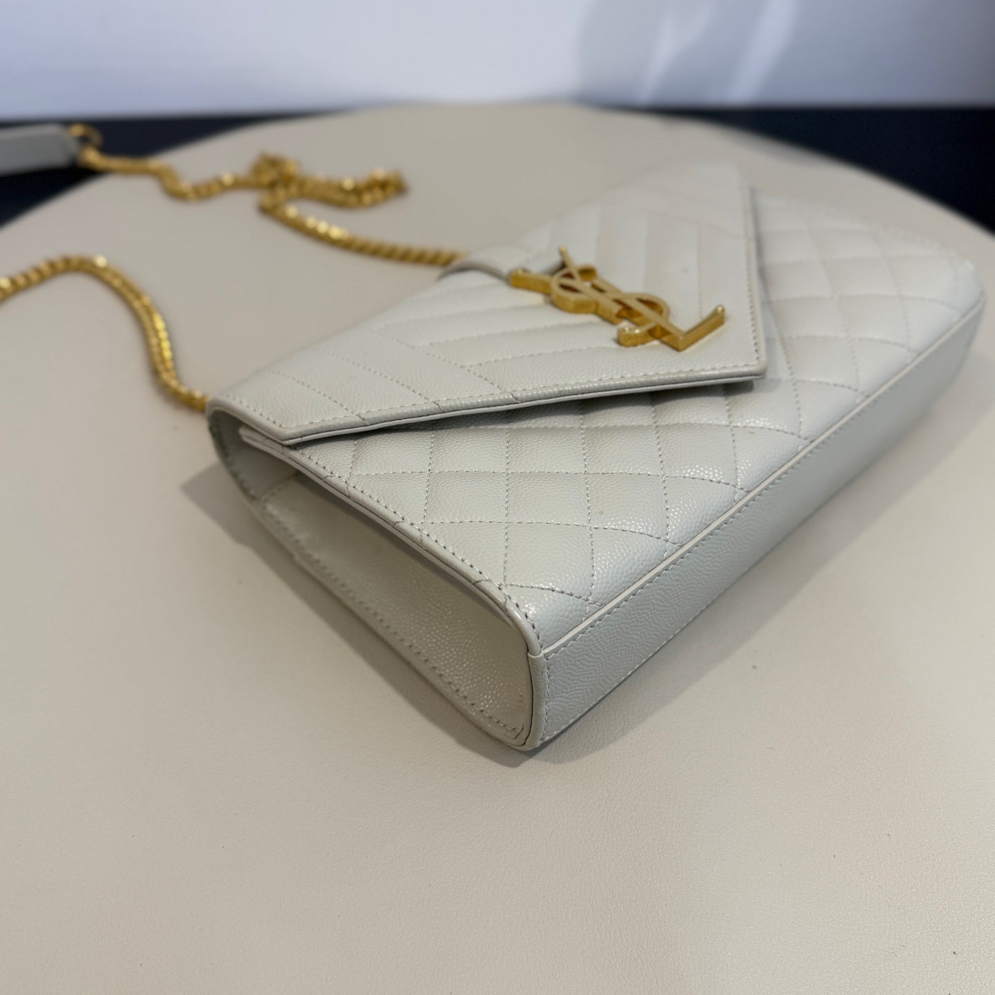 Saint Laurent - Envelope Wallet-on-Chain (WOC) - Caviar leather - White - (Small)