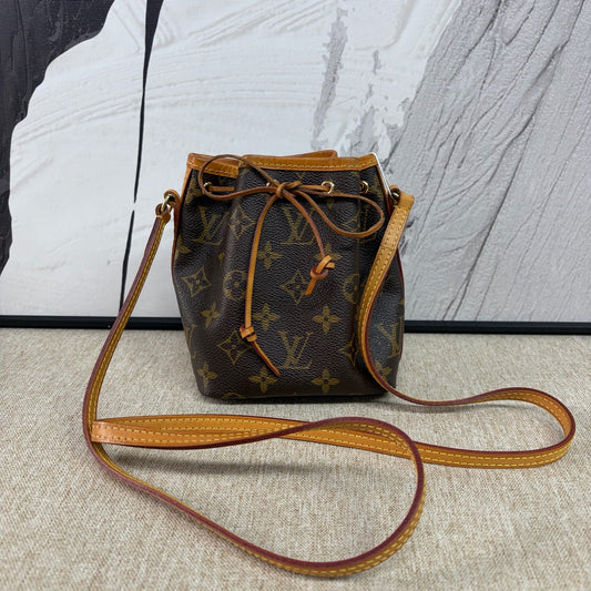 Louis Vuitton - Nano Noé - Coated canvas and Vachetta leather - Brown - (mini)