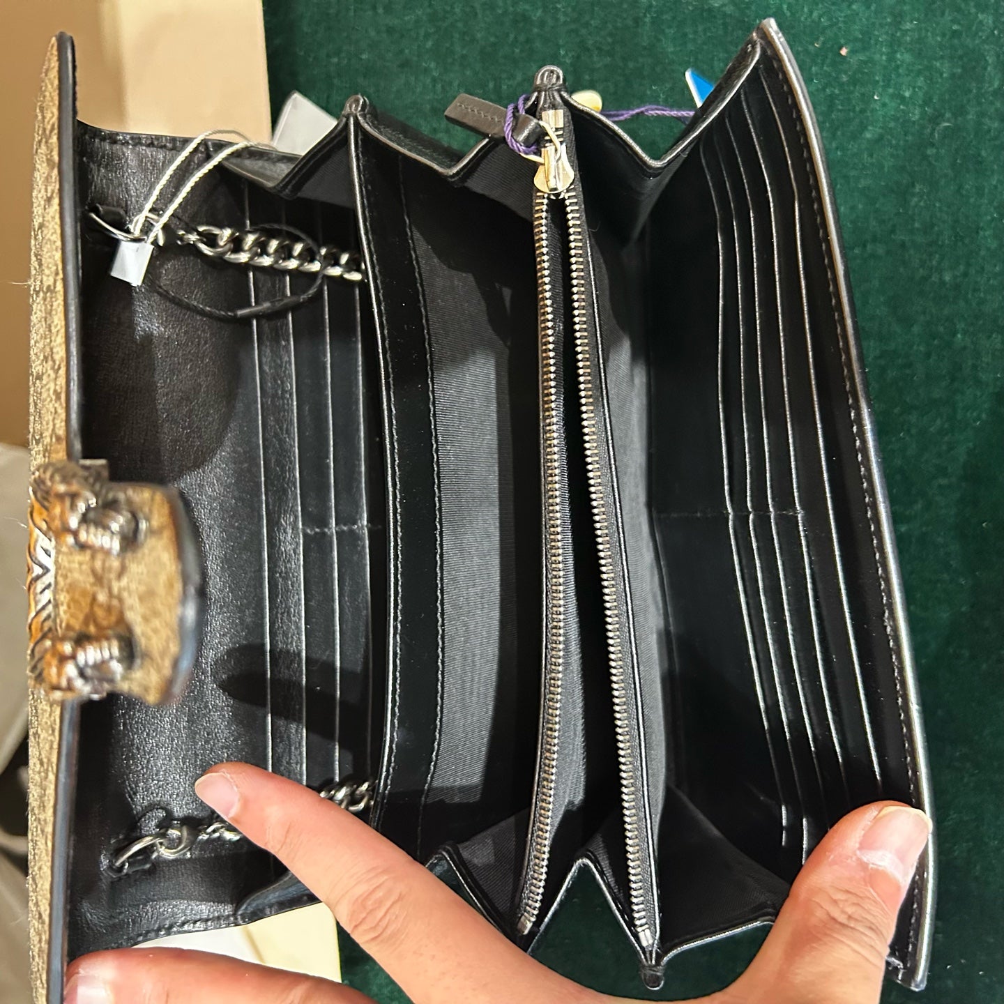 Gucci - Dionysus Wallet on Chain (WOC) - GG Supreme canvas with leather trim - Beige and Black - (mini)