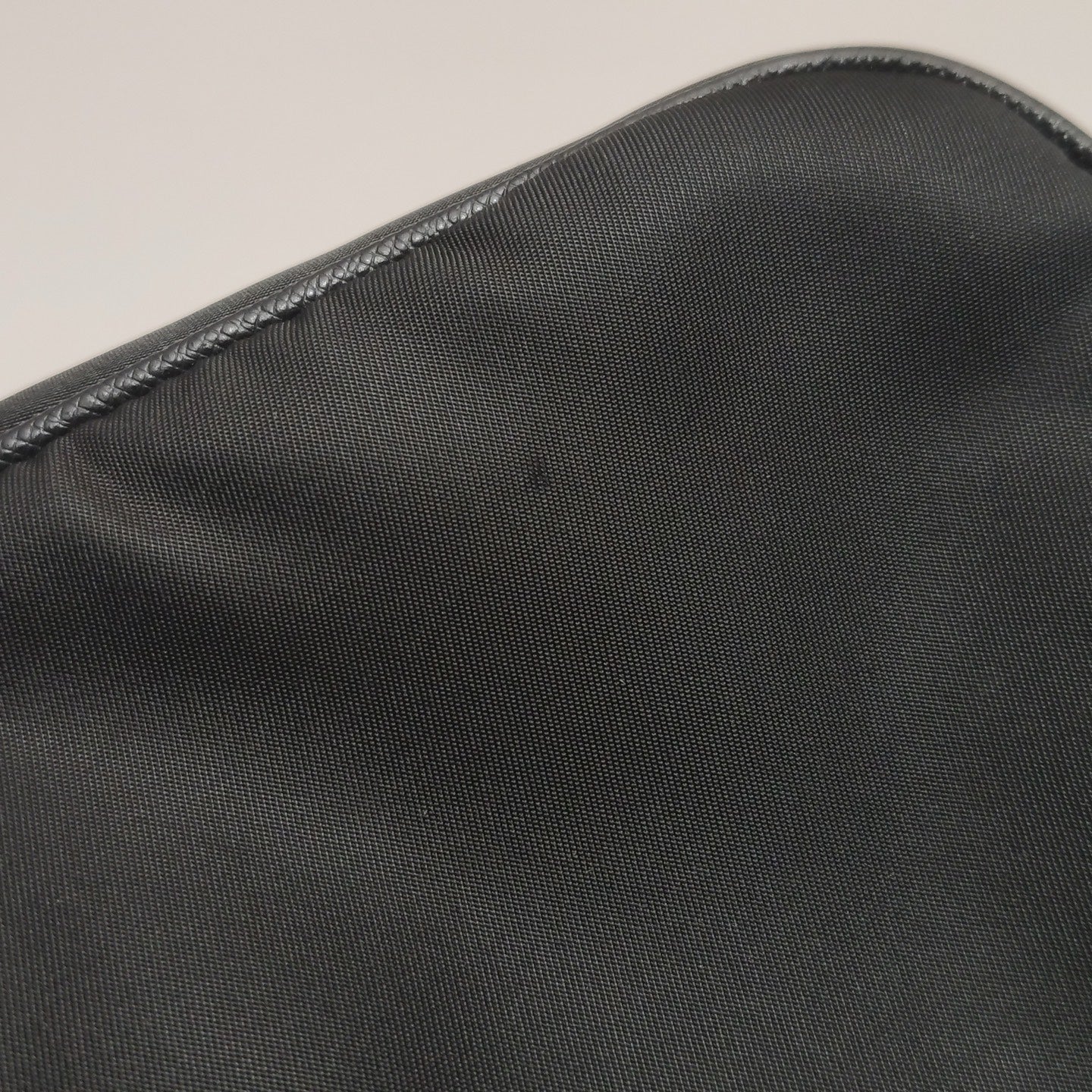 Prada - Re-Edition 2005 Shoulder Bag (1NE204_R064_F0632) - Re-Nylon fabric and Saffiano leather - Black - (Small)