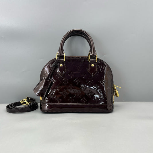 Louis Vuitton - Alma BB - Vernis patent leather with embossed monogram - Black Cherry - (Mini)