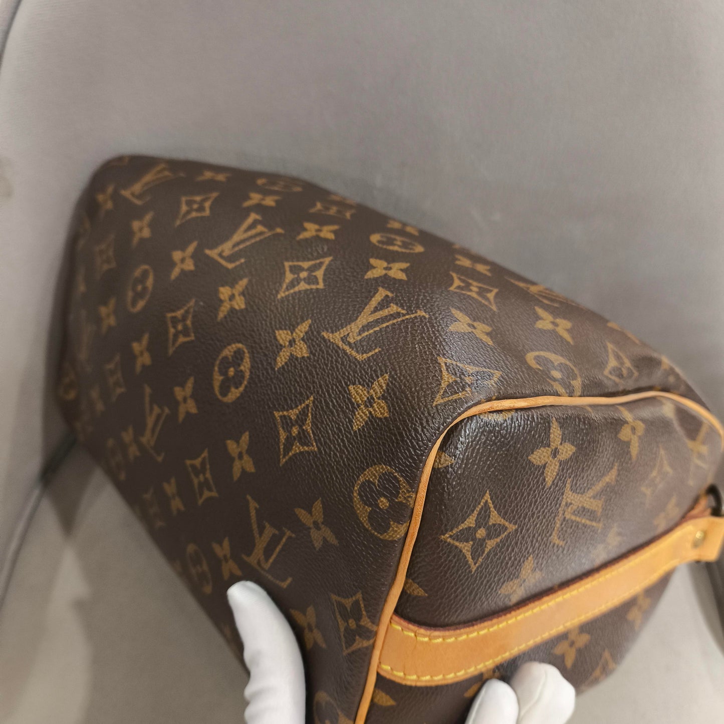 Louis Vuitton - Speedy 25 Bandouliere - Monogram coated canvas with natural cowhide leather trim - Brown - (Small)
