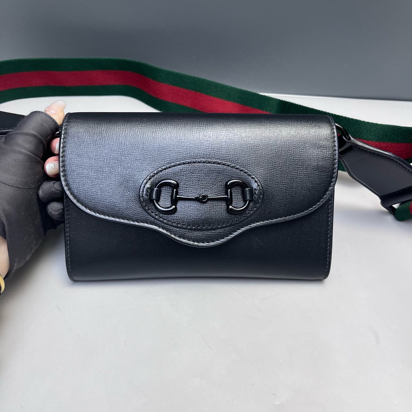Gucci - Horsebit 1955 Wallet on Chain (WOC) - Grained leather - Black - (mini)