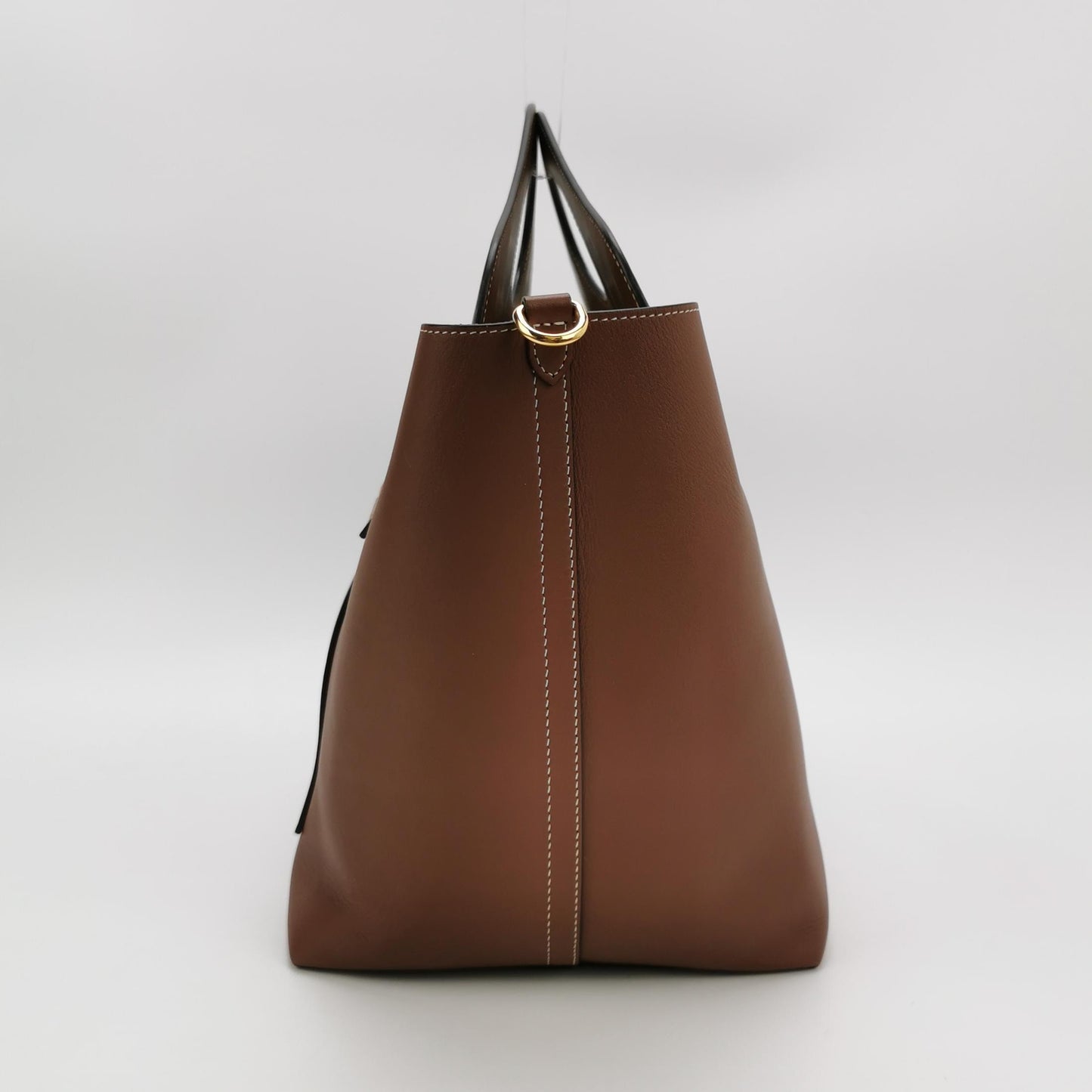 Burberry - Medium Pocket Bag - Grained leather - Brown - (Medium)