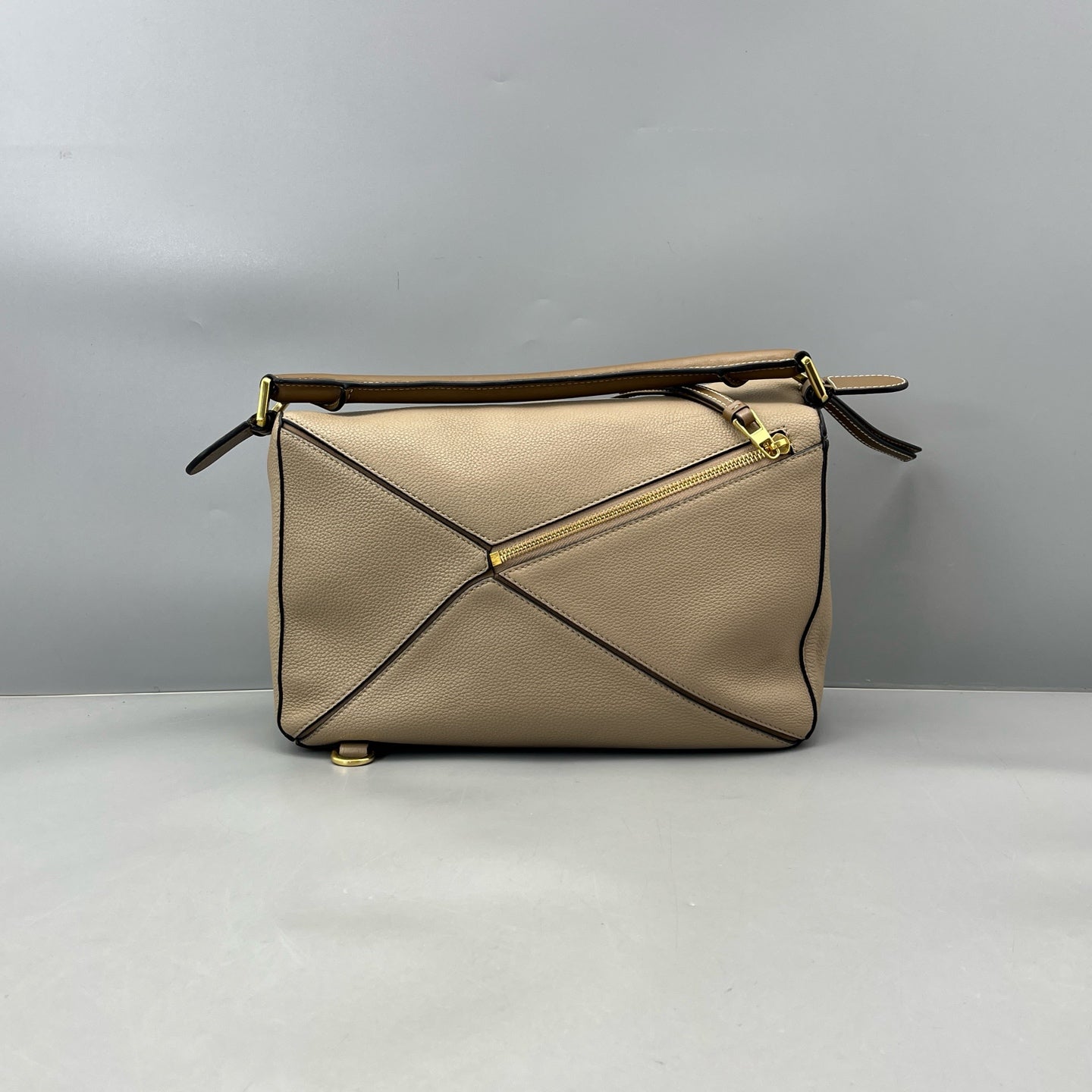 Loewe - Puzzle Bag - Grained leather - Beige - (medium)
