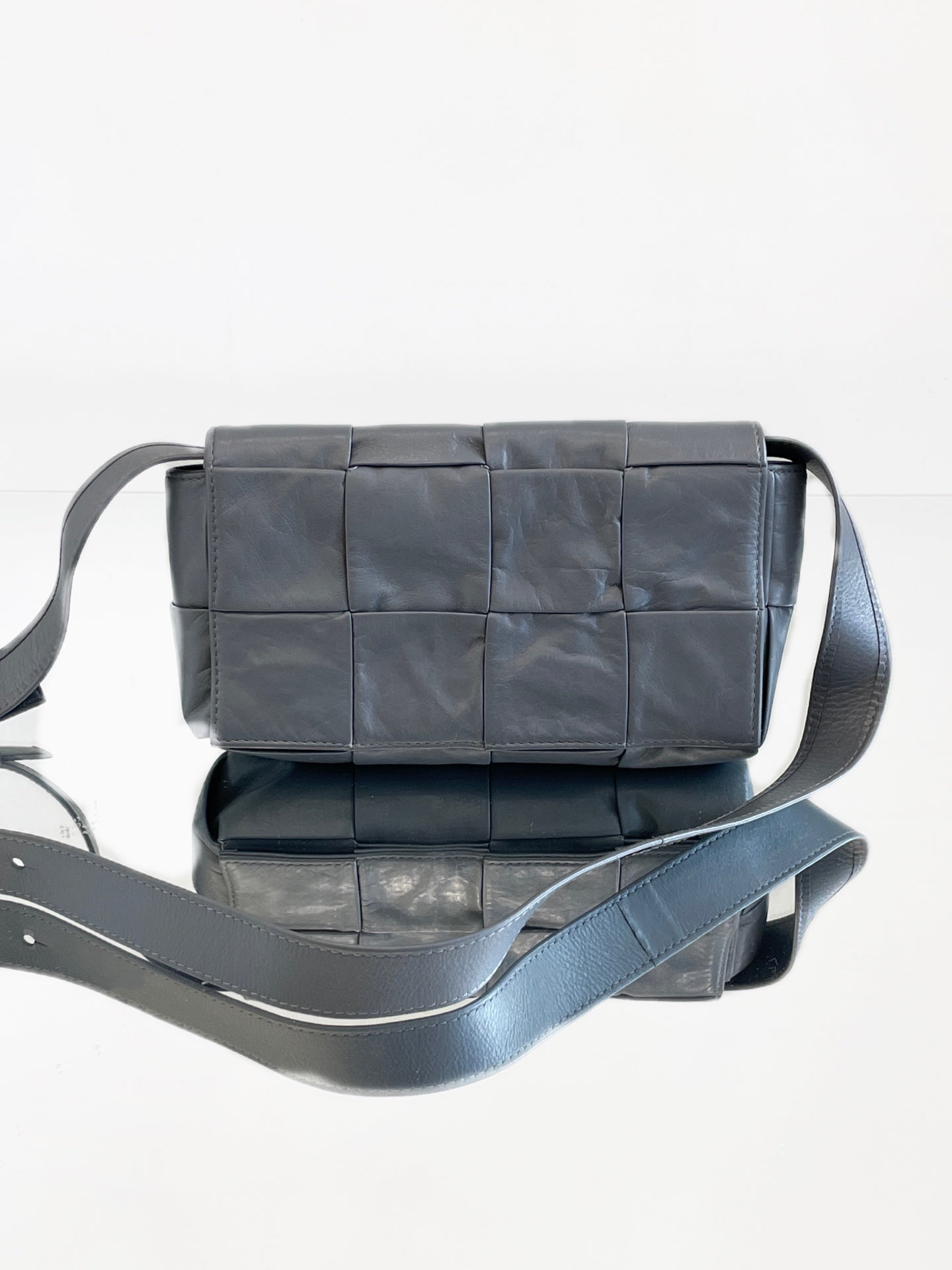 Bottega Veneta - Cassette - Lambskin leather - Grey - (Mini)