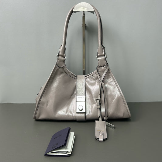 Prada - Trapezoidal Hobo - Waxed cowhide leather - Grey - (Medium)