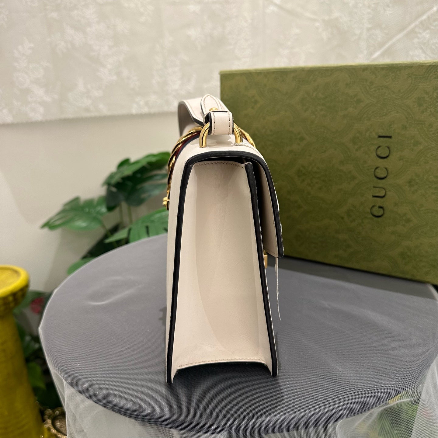 Gucci - Sylvie - Leather - White - (medium)