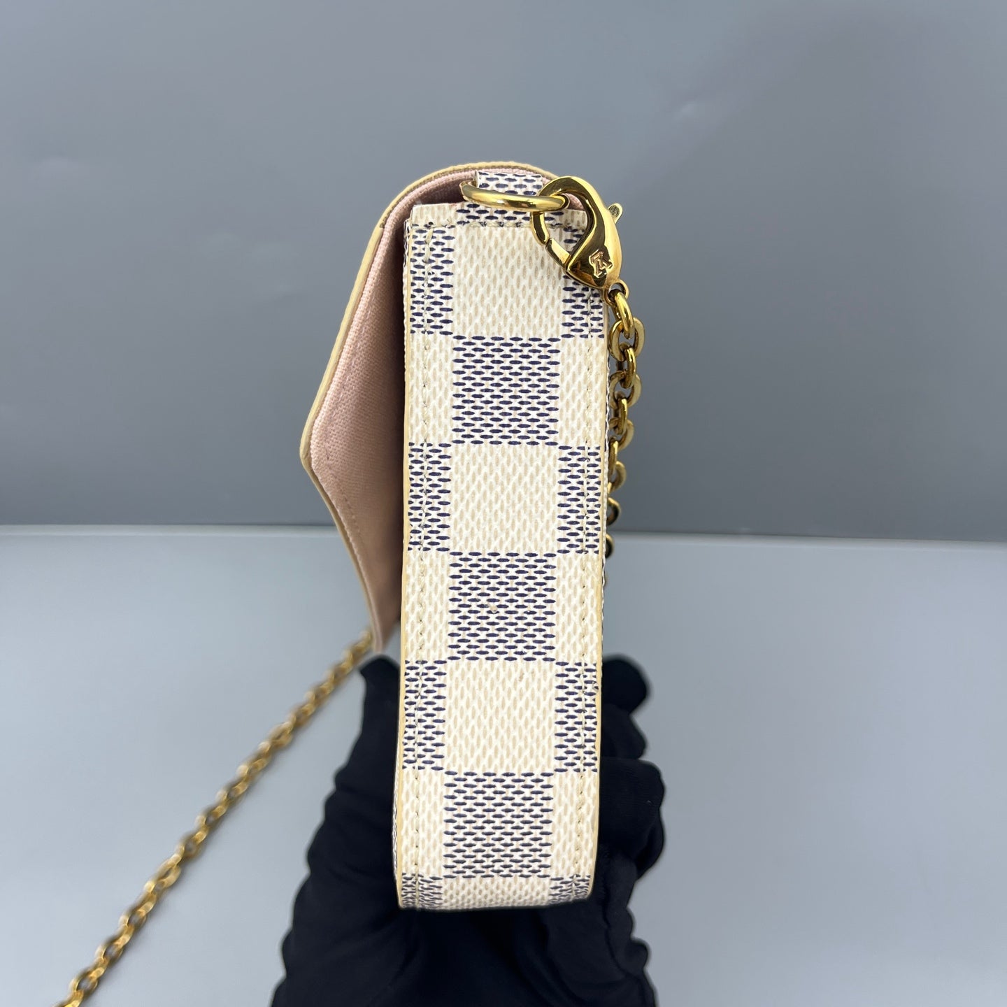 Louis Vuitton - Felicie Pochette - Damier Azur coated canvas with leather trim - White - (Mini)