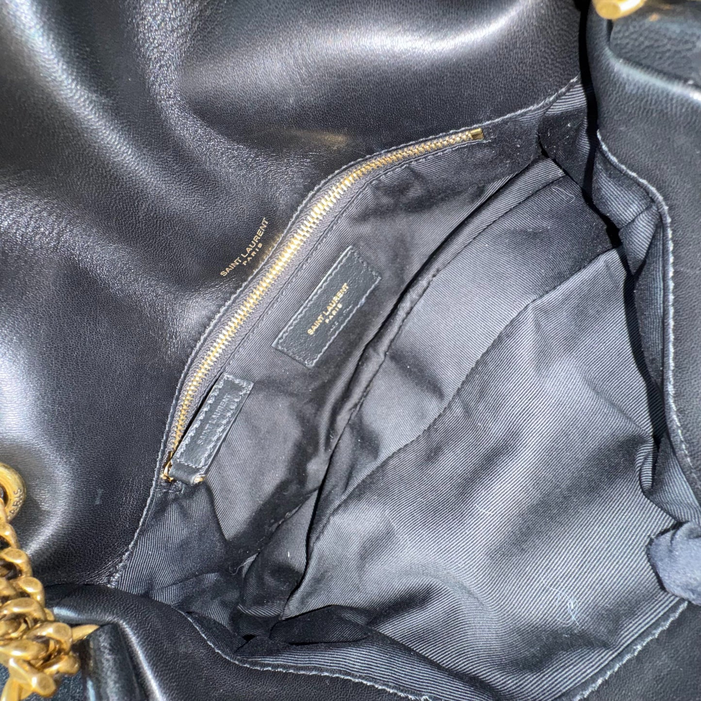 Saint Laurent - Calypso Envelope Chain Bag - Lambskin leather - Black with Gold-Tone Hardware - (Medium)