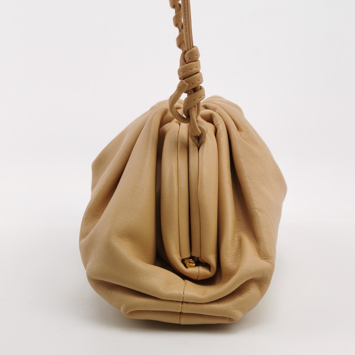 Bottega Veneta - The Pouch - Leather - Beige - (medium)