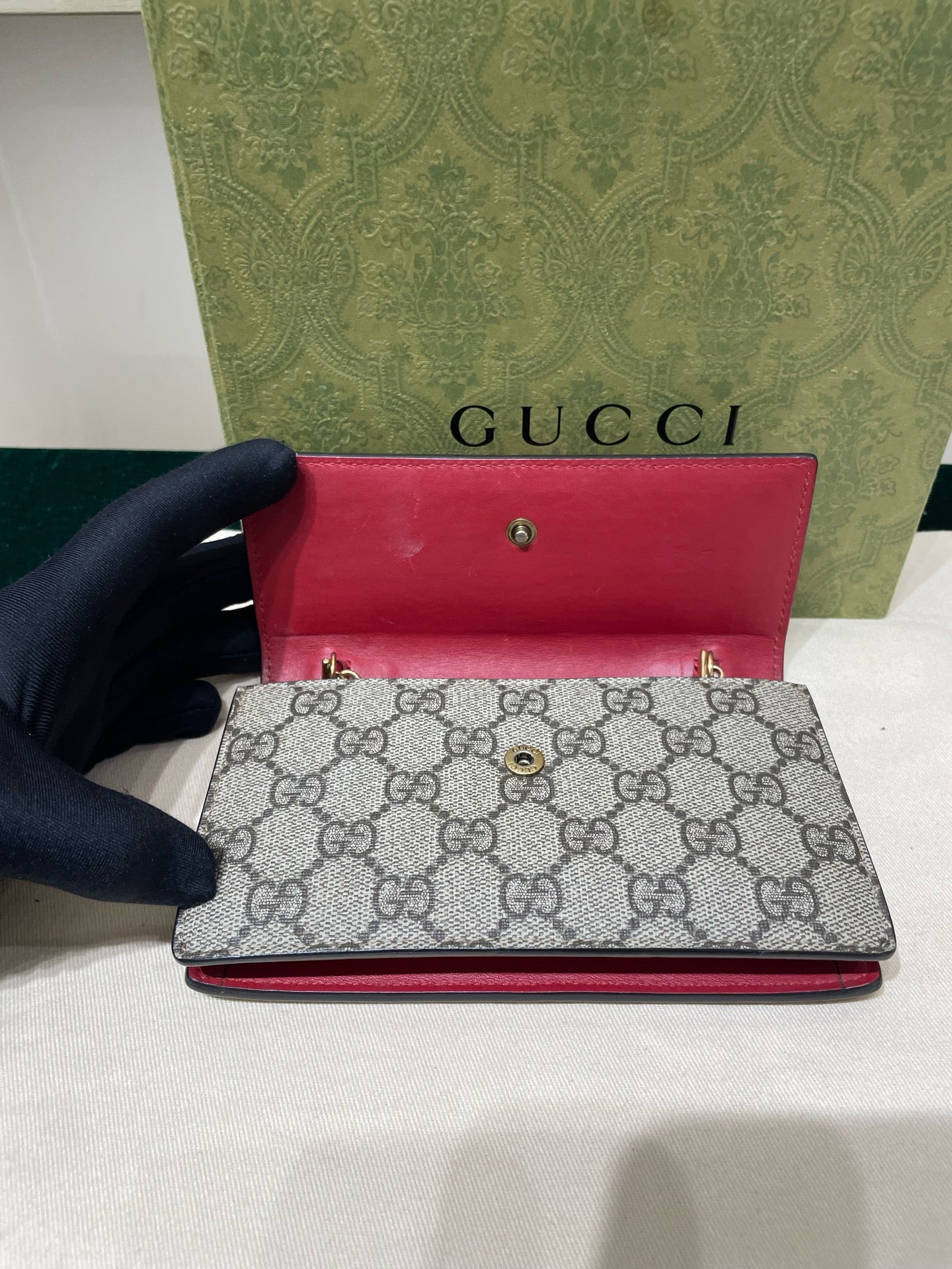Gucci - GG Supreme Cherry Mini Bag - Coated canvas and leather - Beige with Red accents - (mini)