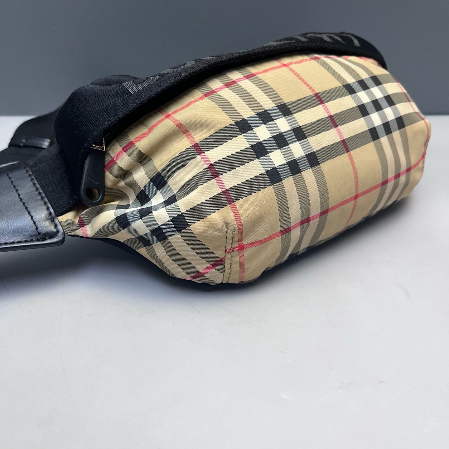 Burberry - Vintage Check and Polyamide Belt Bag - Cloth, Polyamide, Leather - Multicolour - (medium)