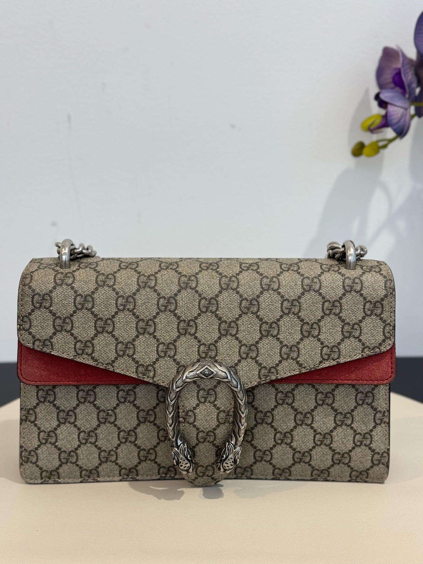 Gucci - Dionysus Medium Shoulder Bag - GG Supreme canvas and suede - Beige with Red accents - (Medium)
