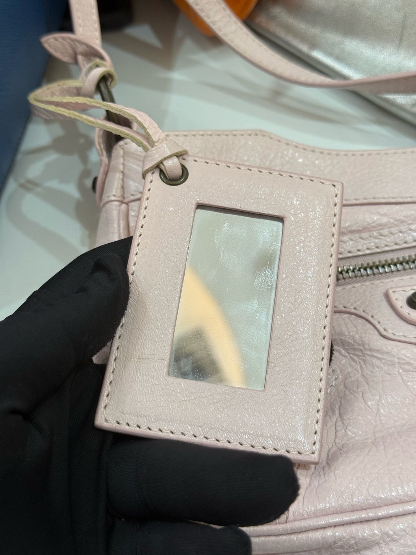 Balenciaga - First - Waxed leather - Pink - (small)