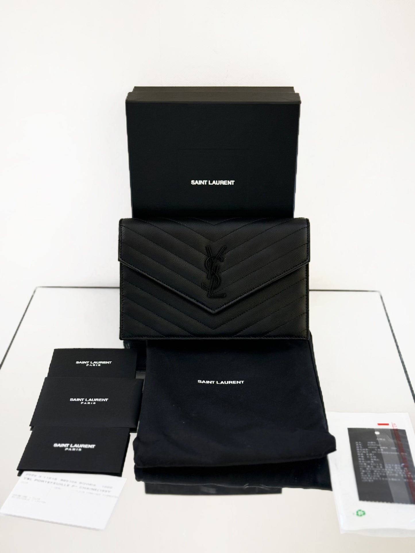 Saint Laurent - Envelope - Leather - Black - (mini)