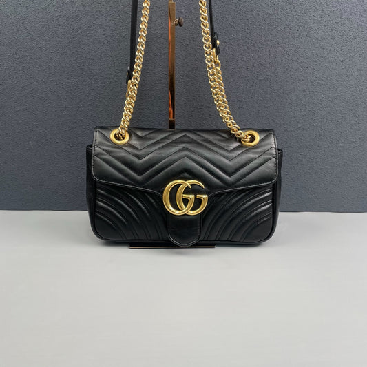 Gucci - GG Marmont Matelassé Shoulder Bag - Leather - Black - (Medium)