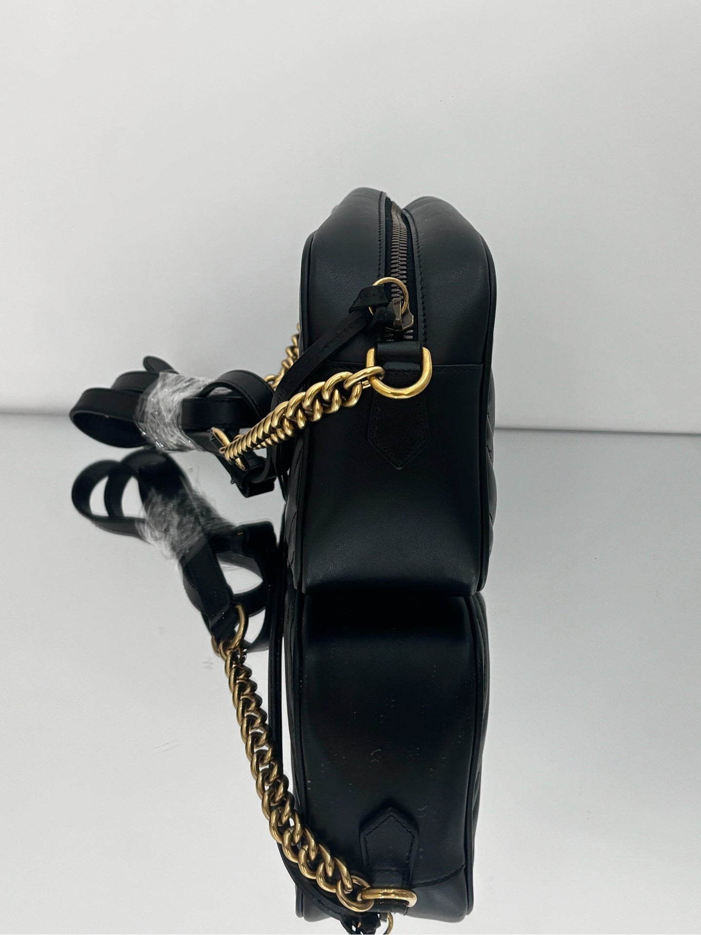 Gucci - GG Marmont Matelassé Mini Camera Bag - Leather - Black - (mini)