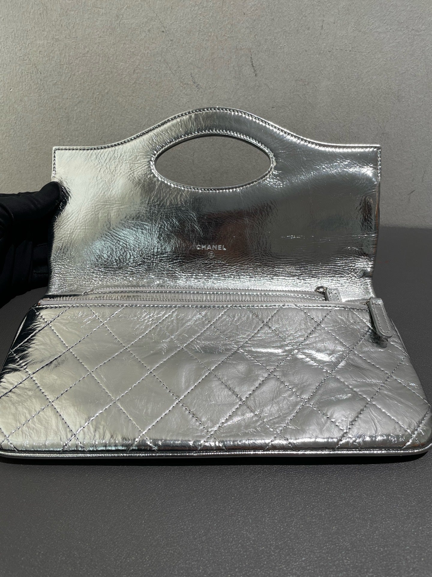 Chanel - 31 Bag Clutch - Waxy leather - Silver - (small)