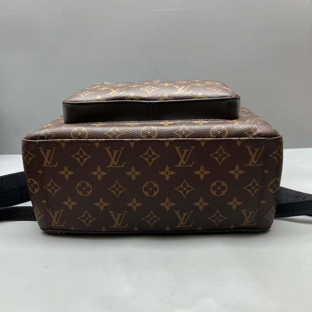 Louis Vuitton - Josh Backpack - Monogram coated canvas with leather trim - Brown - (large)