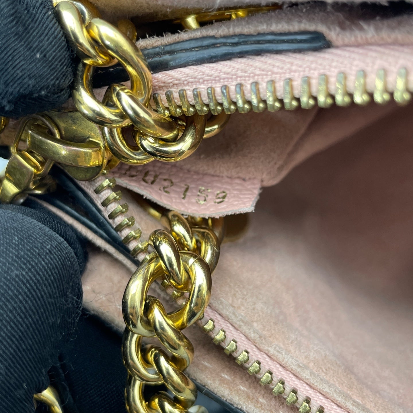 Louis Vuitton - Surene BB Chain Bag - Monogram coated canvas and grained leather - Brown and Pink - (mini)