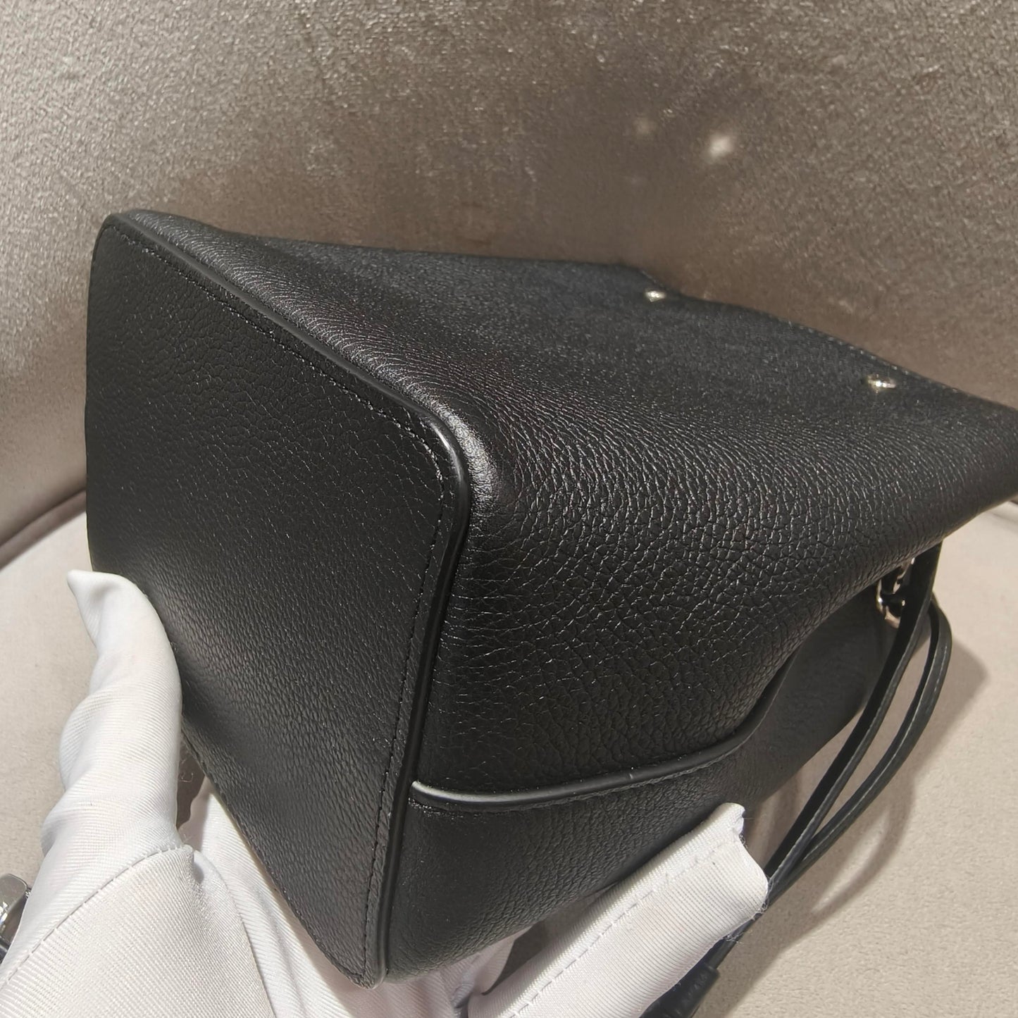 Louis Vuitton - Nano Lockme Bucket Bag - Leather - Black - (mini)