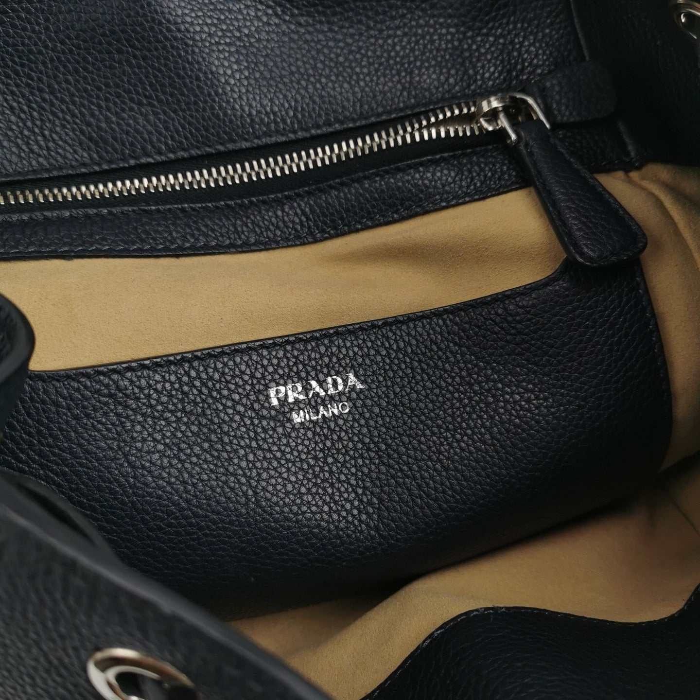 Prada - Grained Leather Drawstring Flap Backpack - Leather - Navy - (Medium)