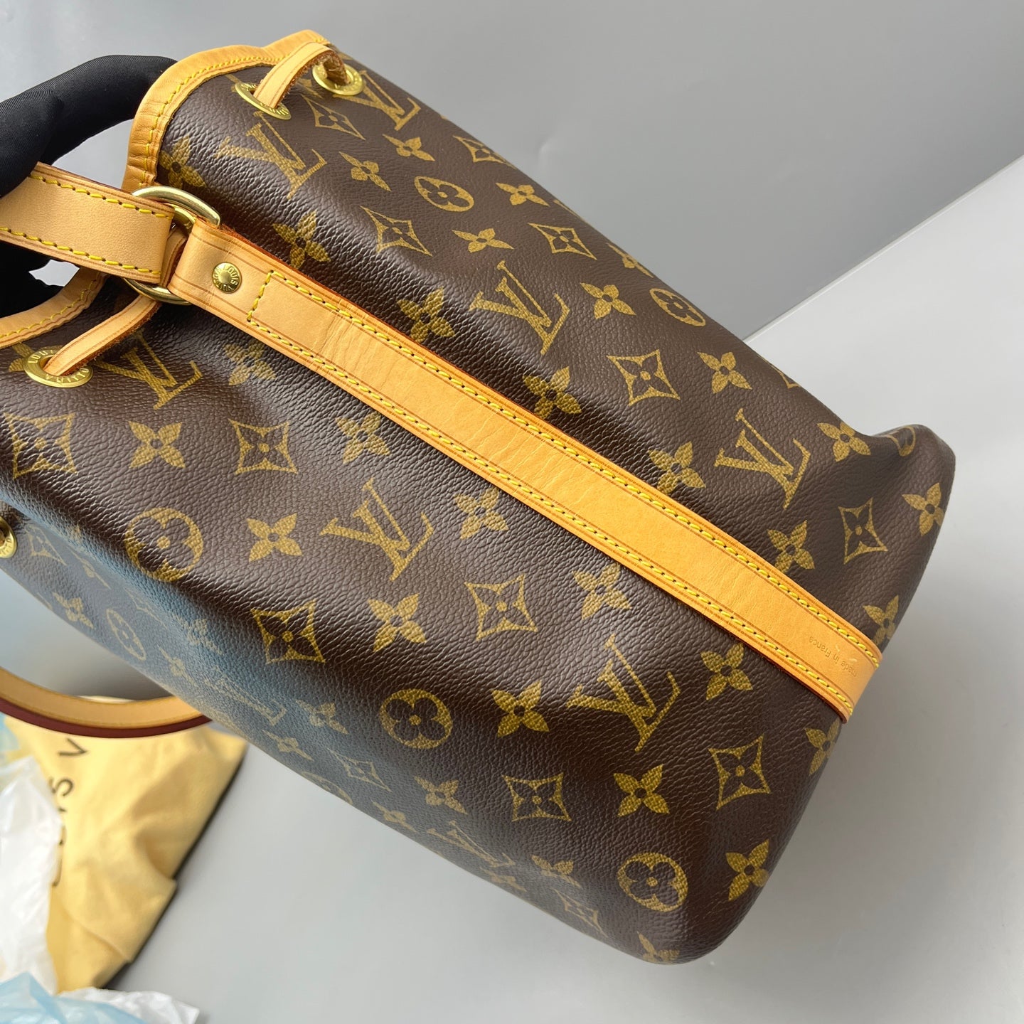 Louis Vuitton - Noé - Monogram coated canvas and Vachetta leather - Brown - (Medium)
