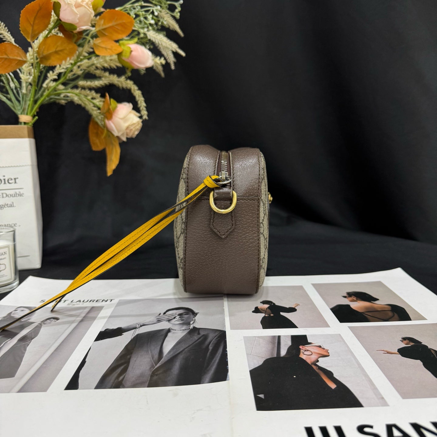 Gucci - Neo Vintage Tiger Head Camera Bag - GG Supreme canvas with leather trim - Beige and Brown with Multicolour strap - (small)