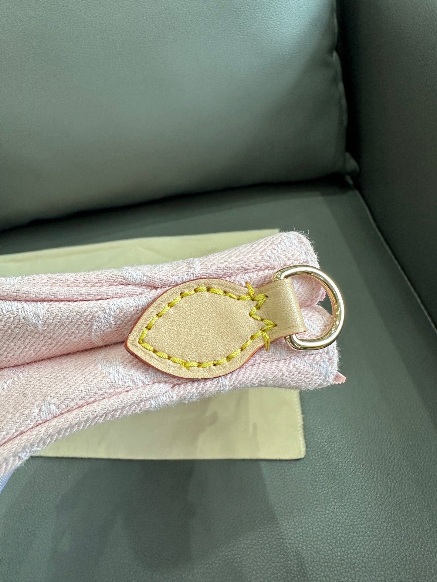 Louis Vuitton - LIV Pochette - Denim - Pink - (mini)