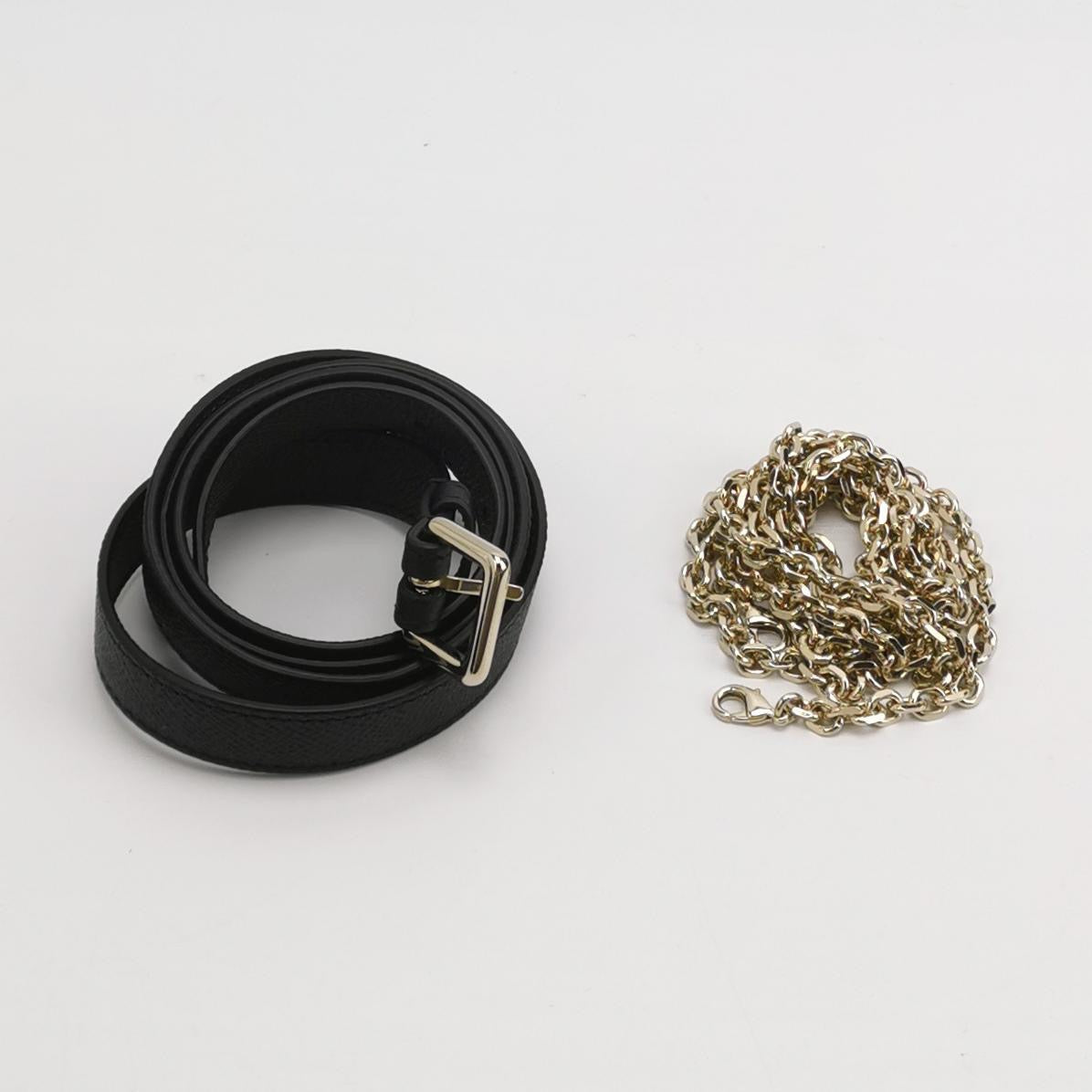 Dior - 30 Montaigne Flap Wallet on Chain - Grained Calfskin Leather - Black - (mini)