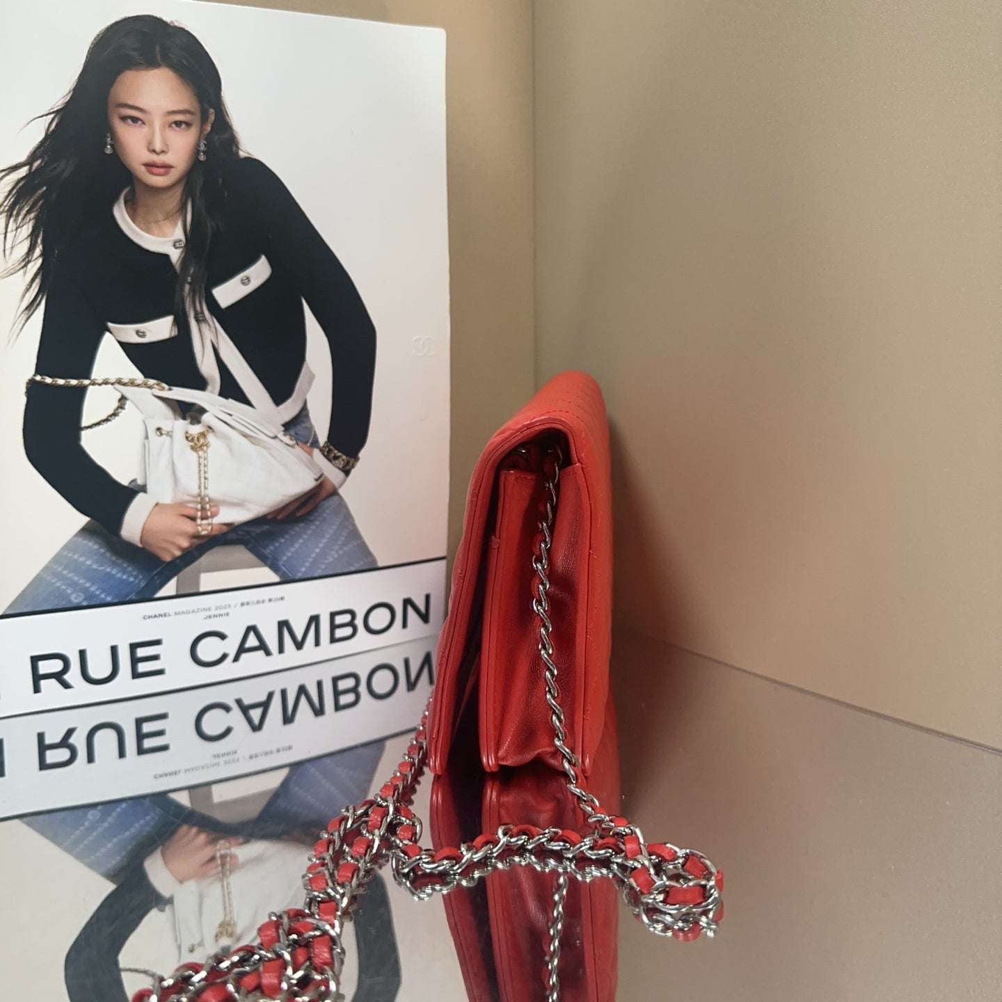 Chanel - Wallet on Chain (WOC) - Lambskin leather - Red - (Mini)