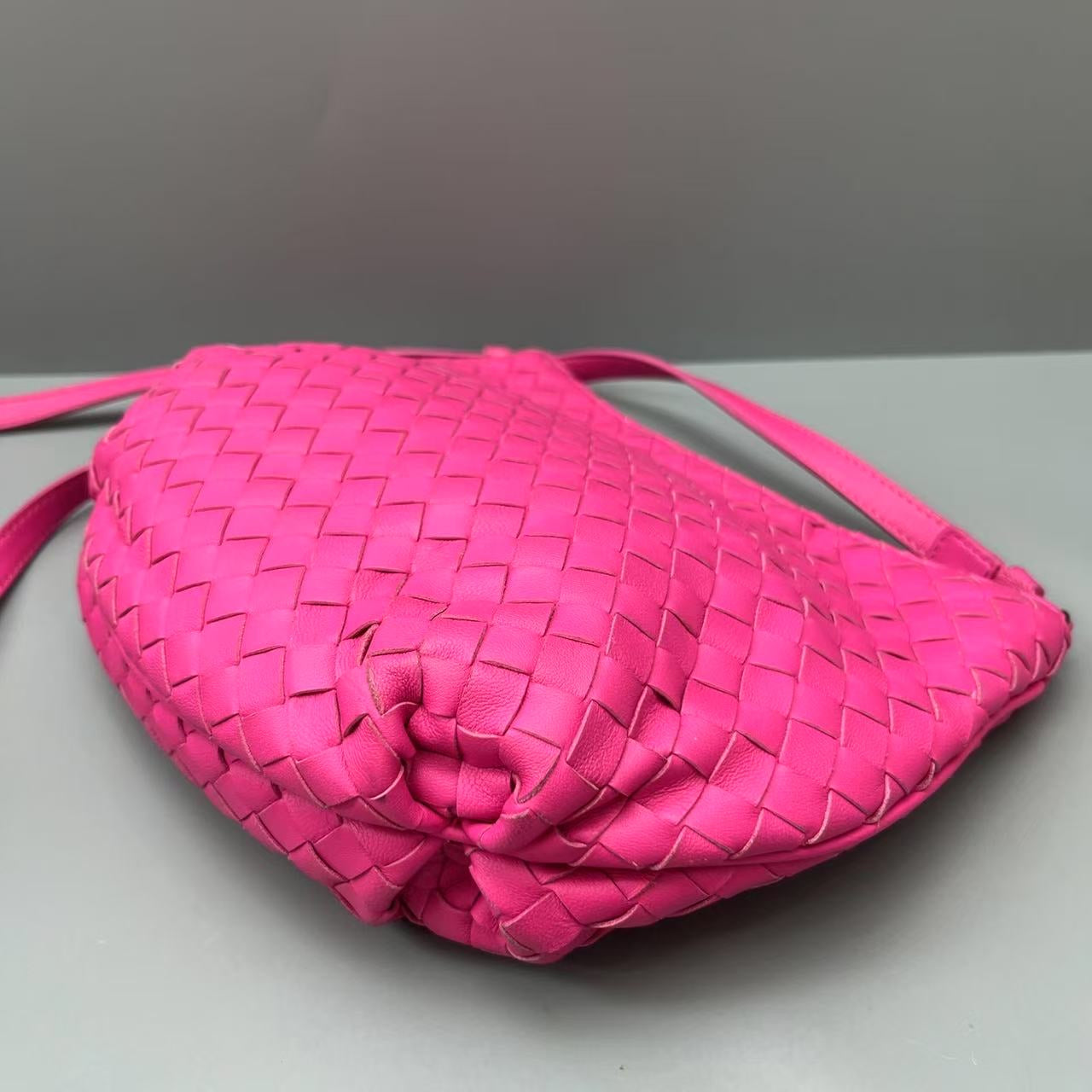 Bottega Veneta - Intrecciato Crossbody Bag - Leather - Pink - (small)